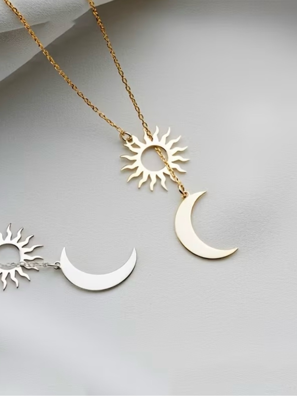 NEW! Elegant Gold Sun and Crescent Moon Lariat Necklace. Sun & Moon ☀️🌙 A6-211 - Picture 3 of 4